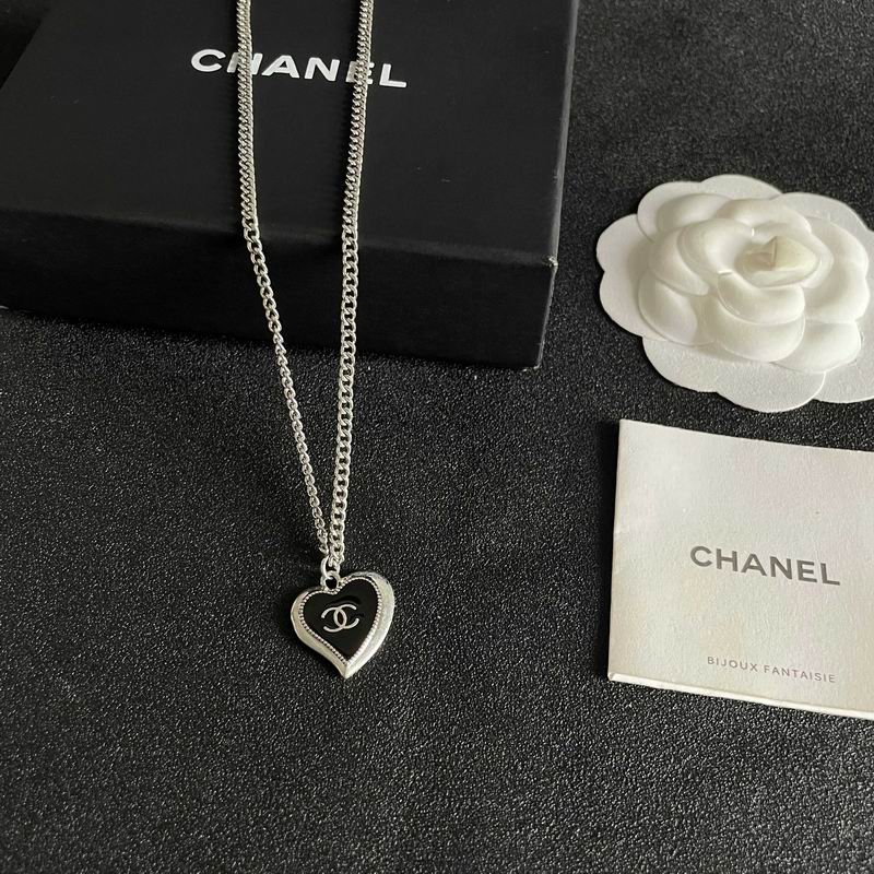 Chanel Necklace 07yxs34